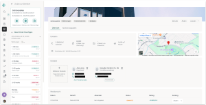 Screenshot der Objektansicht in immocloud für ein Mehrfamilienhaus mit 9 Wohnungen, Eckdaten wie Kaltmiete und Gesamtfläche, einer Einheitenliste mit Mieter und Saldo, Kontaktverwaltung sowie einer Google-Maps-Kartenvorschau.