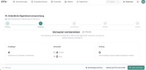Schritt „Einladung" im Versammlungsprozess von ETV+ mit der Übersicht „Versand vorbereiten" für die 15. Ordentliche Eigentümerversammlung, inklusive Anzahl der Empfänger, Versandart (E-Mail/Post) und Prüfstatus, sowie den Optionen Einladungsvorschau und Jetzt versenden.